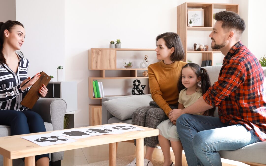 Creating a Circle of Support: How In-Home Care Works in Partnership with Families